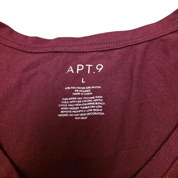 Apt. 9 Burgundy Graphic Tee - Sipping Wine Feeling Fine Size L - Picture 3 of 6